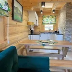 Swierkowe Chatki W Koniakowie Semesterbostad Koniaków