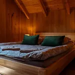 Swierkowe Chatki W Koniakowie Hébergement de vacances